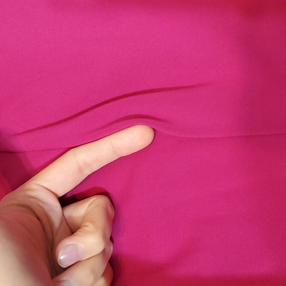 Diane von Furstenberg pink fushia mini dress. Size 4. Classic. Sophisticated. - Picture 8 of 10